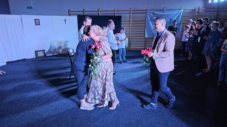 Premiera sztuki „Mozaika z B.” w wykonaniu Teatru na Miarę