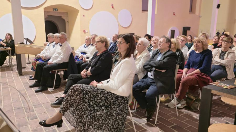 Aktywni seniorzy z powiatu spotkali się w Złotym Stoku