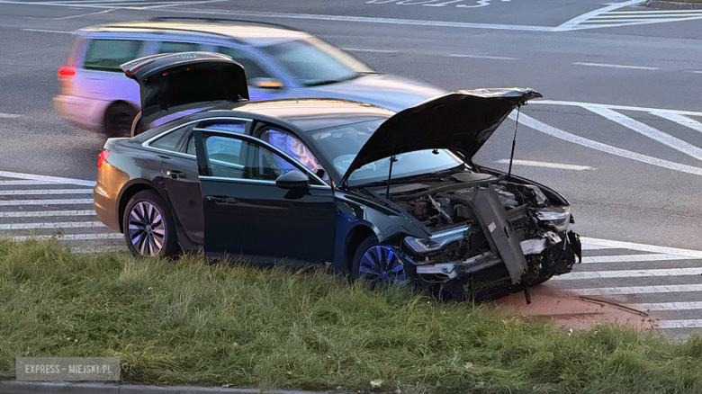 Zderzenie audi i bmw na krajowej ósemce w Ząbkowicach Śląskich