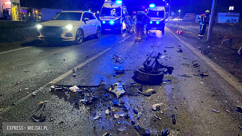 Zderzenie dwóch samochodów osobowych na krajowej ósemce w Ząbkowicach Śląskich