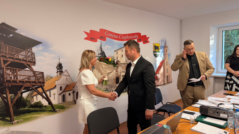 Wotum zaufania i absolutorium dla wójta Ciepłowód