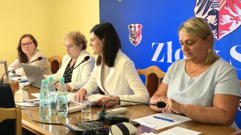 Jednogłośne wotum zaufania i absolutorium dla burmistrz Grażyny Orczyk