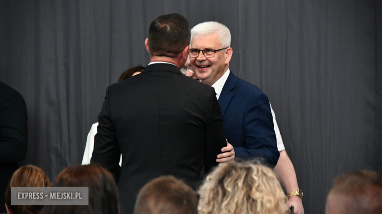 Uroczyste otwarcie zmodernizowanej hali sportowej w Kamieńcu Ząbkowickim