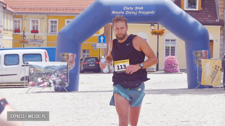 Sportowe emocje w Złotym Stoku. XV Bieg na Jawornik za nami