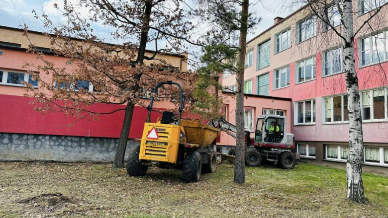 Ruszyła termomodernizacja podstawówki w Henrykowie