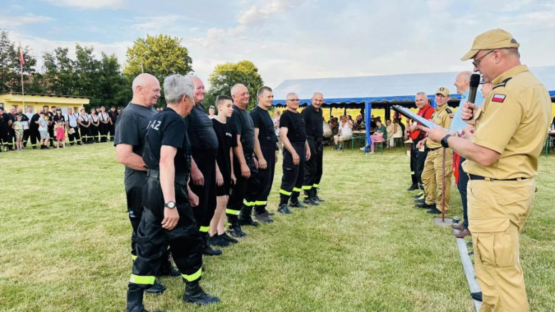 W Lubnowie trwa 9. Zlot Starych Sikawek Strażackich [foto]