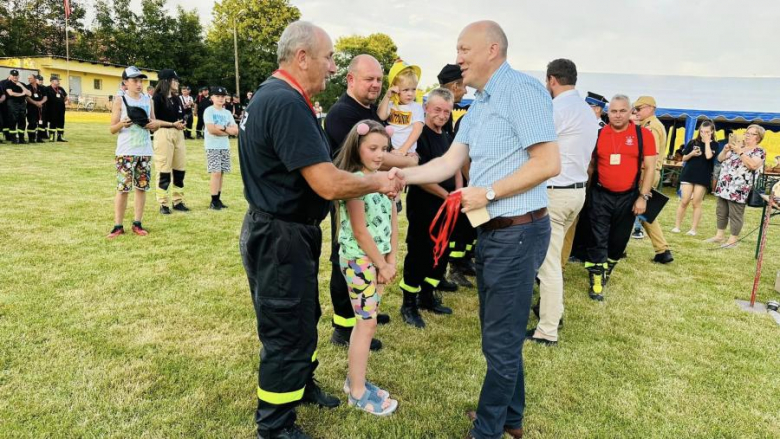 W Lubnowie trwa 9. Zlot Starych Sikawek Strażackich [foto]