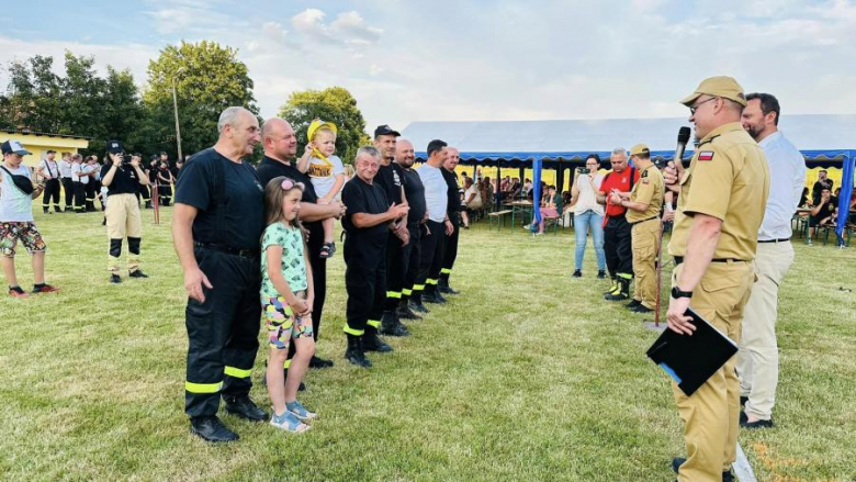 W Lubnowie trwa 9. Zlot Starych Sikawek Strażackich [foto]