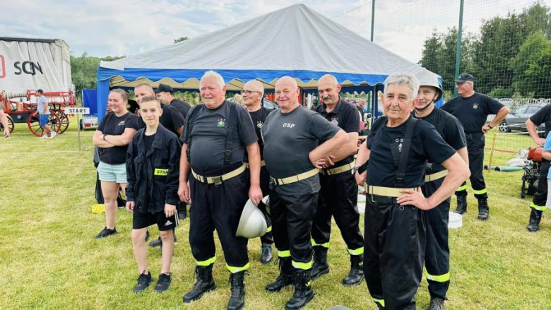 W Lubnowie trwa 9. Zlot Starych Sikawek Strażackich [foto]