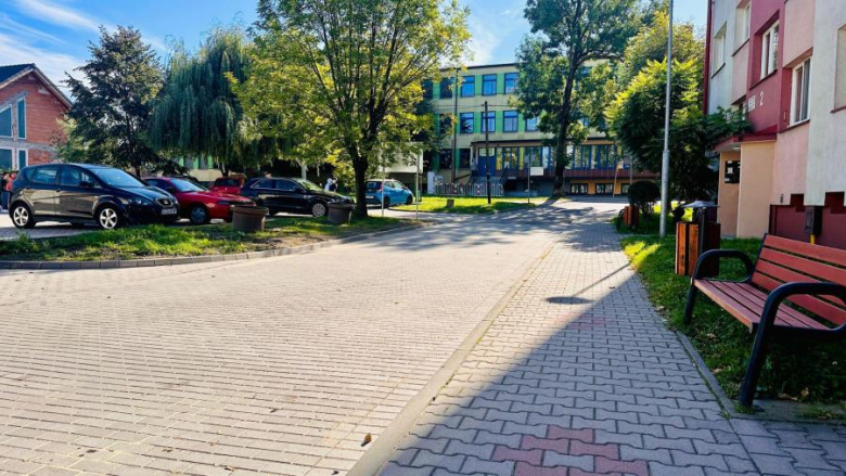 Postępują prace przy budowie nowej drogi i parkingu na Osiedlu Kopernika w Ziębicach