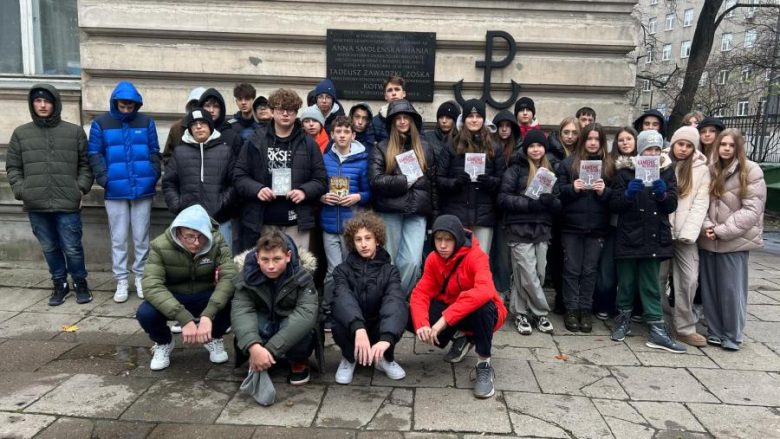  „Podróż z klasą”. Uczniowie z Barda na wycieczce w Warszawie