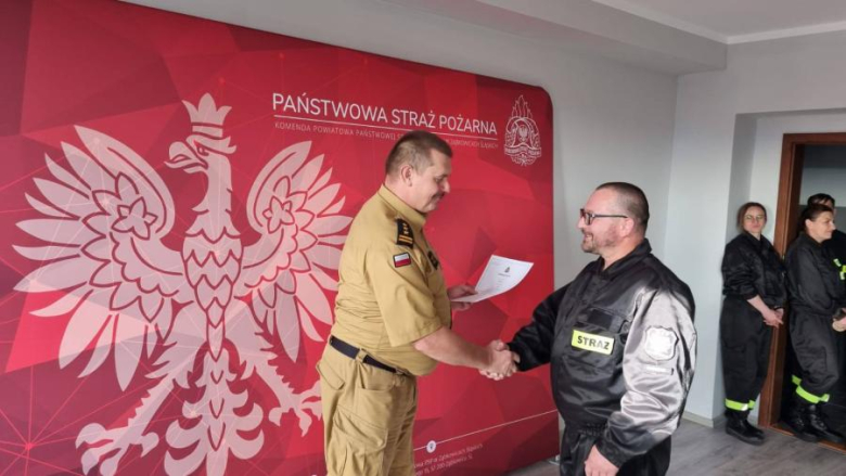 Nowi strażacy-ratownicy w jednostkach ochotniczych straży pożarnych
