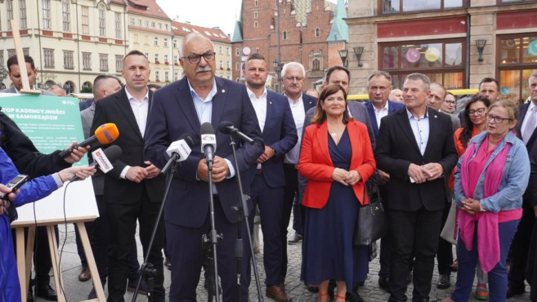 Samorządowcy z Dolnego Śląska mówią „nie” dla dwukadencyjności w samorządzie [konferencja]
