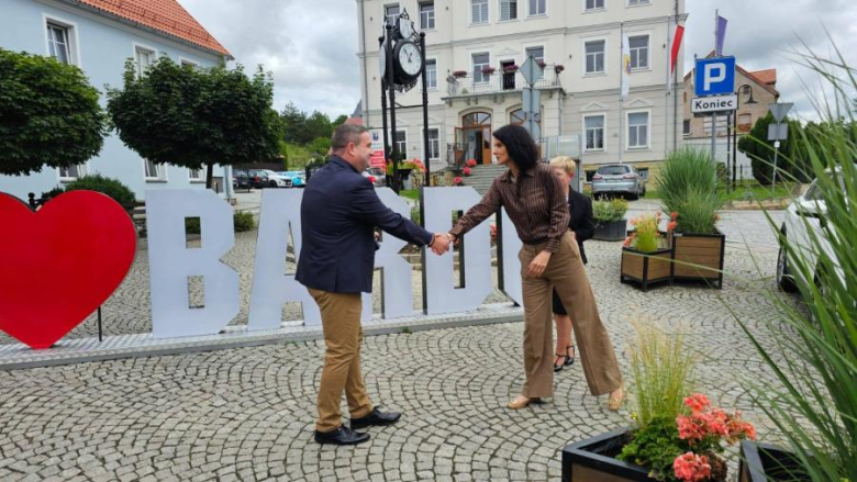 7.5 mln zł na odbudowę siedziby Centrum Kultury i Biblioteki w Bardzie
