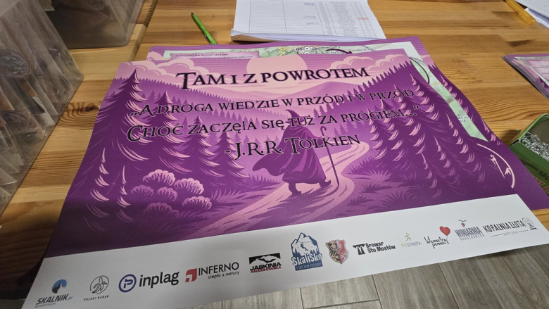 Rajd „Tam i z powrotem” w Górach Złotych w deszczowej aurze