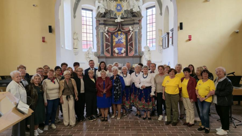 Aktywni seniorzy z powiatu spotkali się w Złotym Stoku