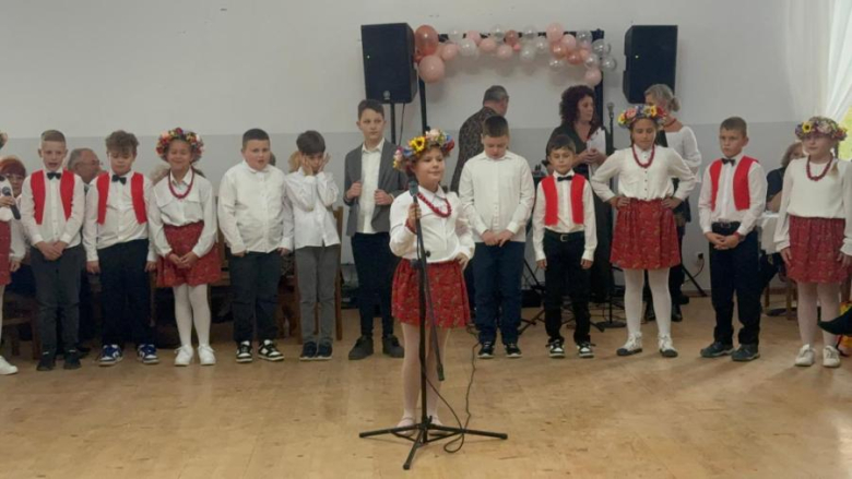 Radość, taniec i wspólnota – Bal Seniora 2025 w Grodziszczu