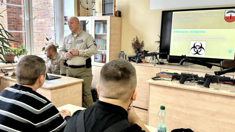 Strażacy-ochotnicy z powiatu ząbkowickiego rywalizowałli w zawodach strzeleckich. Znamy najlepszych