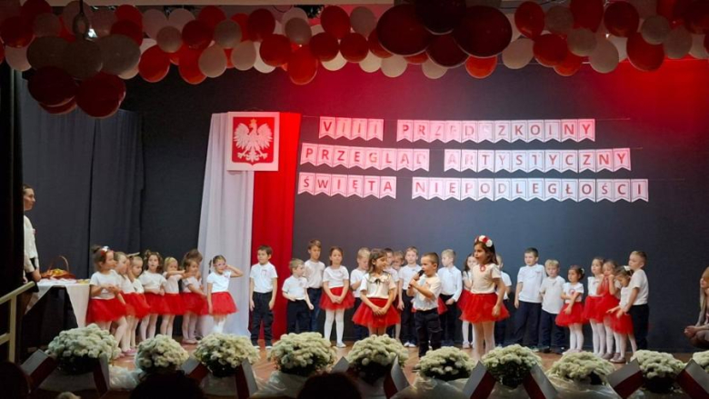 VIII Przedszkolny Przegląd Artystyczny z okazji Święta Niepodległości