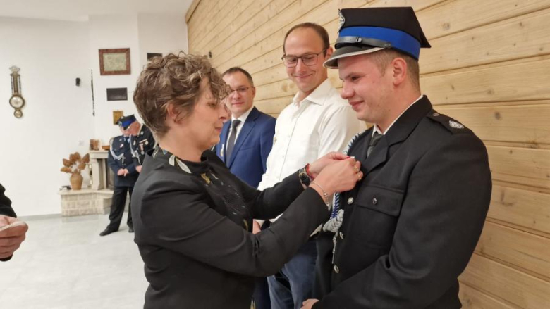 Uroczyste otwarcie odnowionej remizy i świetlicy w Lutomierzu