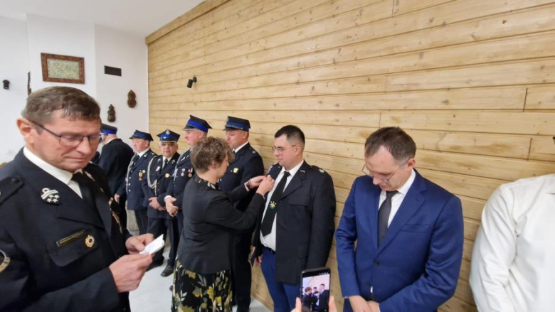 Uroczyste otwarcie odnowionej remizy i świetlicy w Lutomierzu