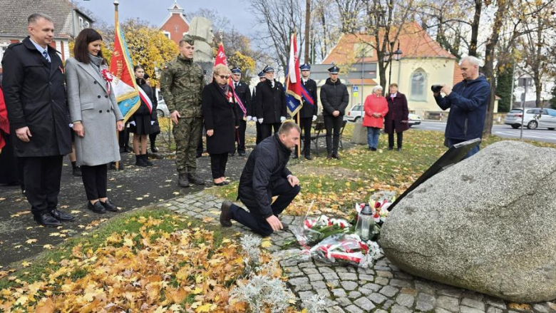 Narodowe Święto Niepodległości w Złotym Stoku – wspólna modlitwa, przemarsz i hołd dla Ojczyzny