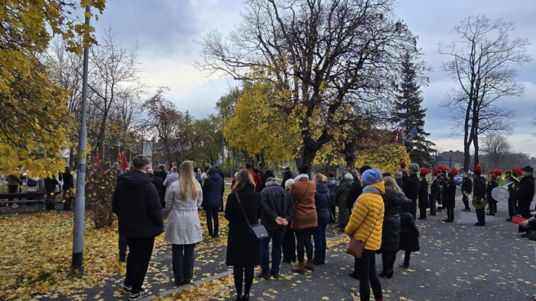 Narodowe Święto Niepodległości w Złotym Stoku – wspólna modlitwa, przemarsz i hołd dla Ojczyzny