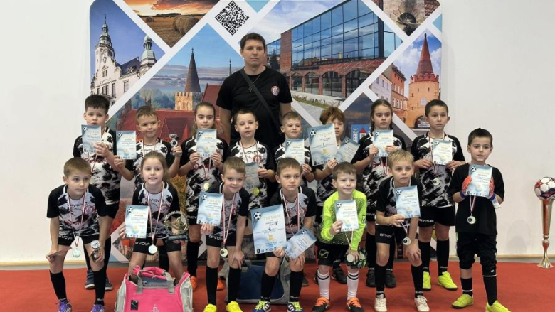 Sportowe emocje na rozpoczęcie roku. „Pozytywnie Zakręceni Cup” w Ziębicach