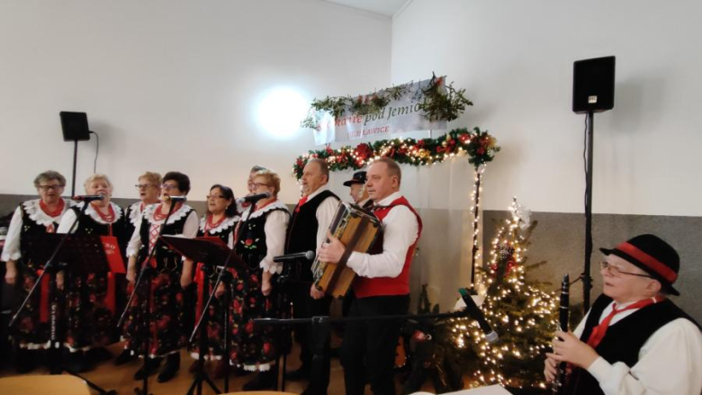 ”„Spotkanie pod Jemiołą” w Sulisławicach