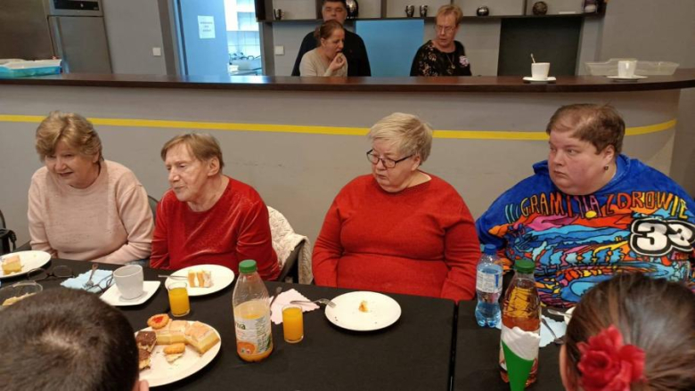 Bal karnawałowy Stowarzyszenia Integracja w Ząbkowicach Śląskich [foto]