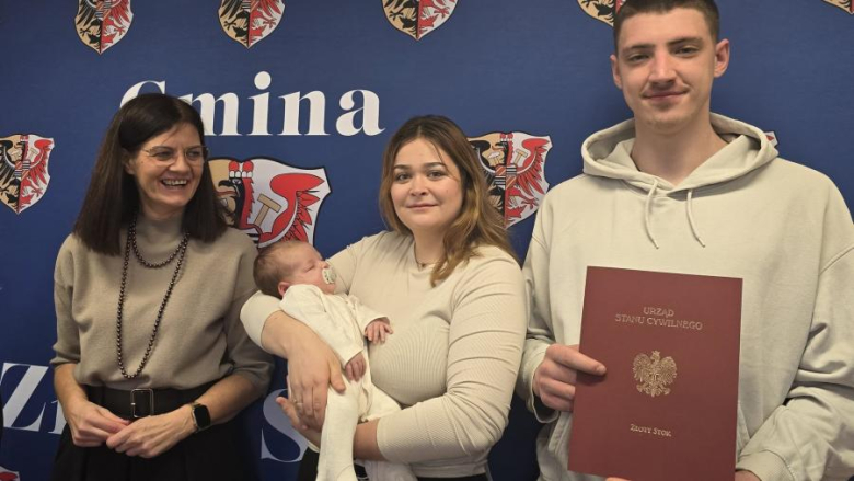 Nowi mieszkańcy Złotego Stoku oficjalnie powitani przez burmistrz