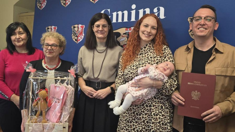 Nowi mieszkańcy Złotego Stoku oficjalnie powitani przez burmistrz