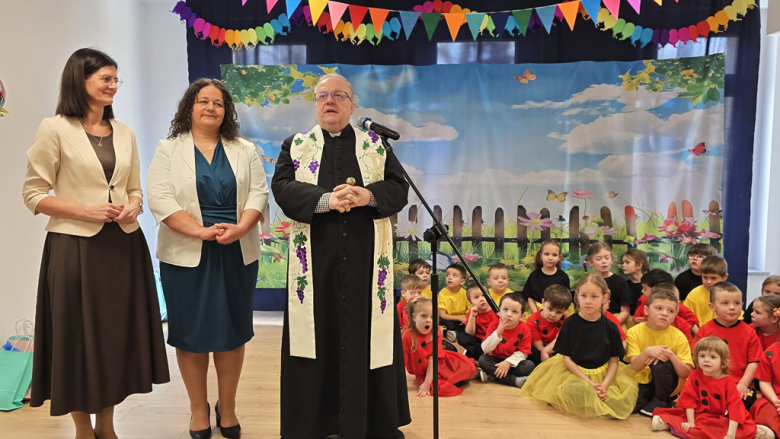 Symboliczne otwarcie zmodernizowanego przedszkola w Złotym Stoku