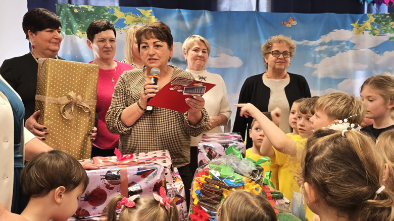 Symboliczne otwarcie zmodernizowanego przedszkola w Złotym Stoku