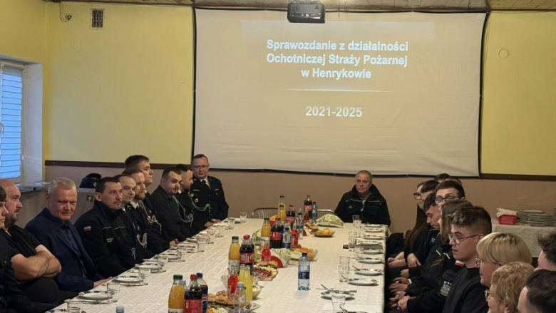 Zarząd OSP Henryków z absolutorium i mandatem zaufania na kolejne pięć lat