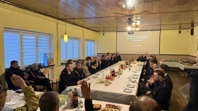 Zarząd OSP Henryków z absolutorium i mandatem zaufania na kolejne pięć lat