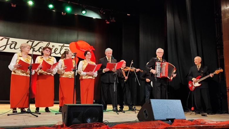 Dzień Kobiet z Ząbkowickim Uniwersytetem Trzeciego Wieku