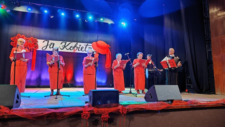 Dzień Kobiet z Ząbkowickim Uniwersytetem Trzeciego Wieku