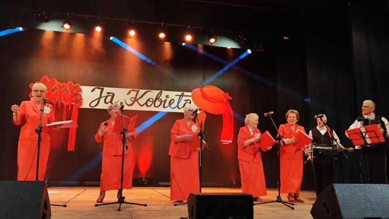 Dzień Kobiet z Ząbkowickim Uniwersytetem Trzeciego Wieku