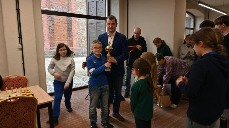 Młodzi szachiści rywalizowali w Kamieńcu Ząbkowickim