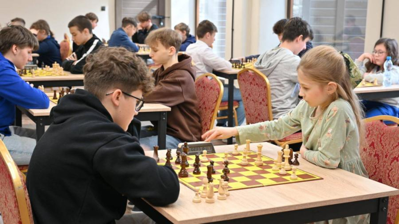 Młodzi szachiści rywalizowali w Kamieńcu Ząbkowickim