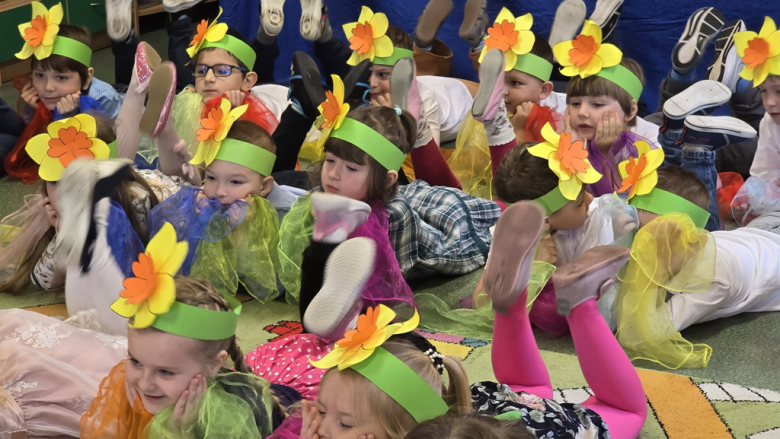 Radosne powitanie wiosny w przedszkolu „Zielona Dolina”