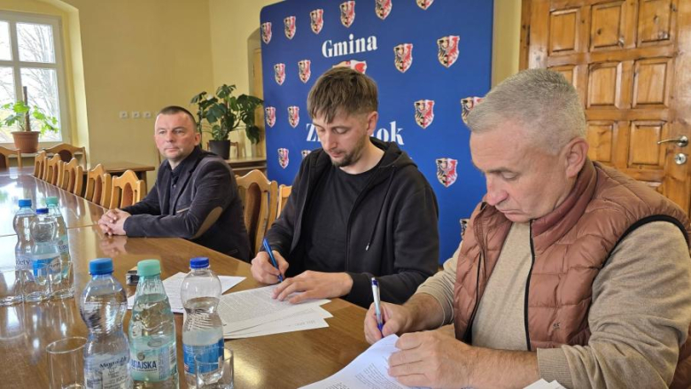 Wykonawcą zadania będzie firma Complido Michał Dziubek z Kielc. Koszt termomodernizacji wyniesie 2 194 365,51 zł