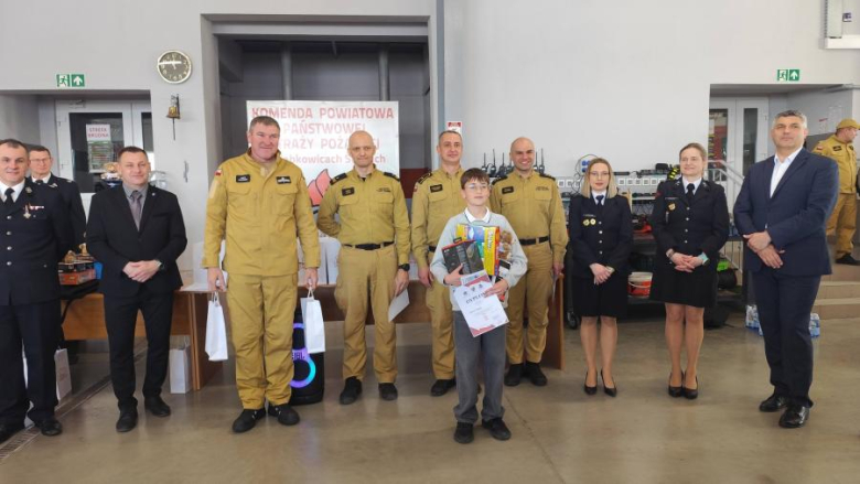 Młodzi znawcy pożarnictwa rywalizowali w Ząbkowicach Śląskich. Znamy najlepszych w powiecie [foto]