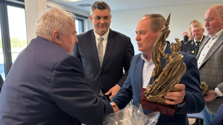 Nowe władze ZOSP RP w Ząbkowicach Śląskich. Ważne zmiany i uhonorowanie zasłużonych druhów