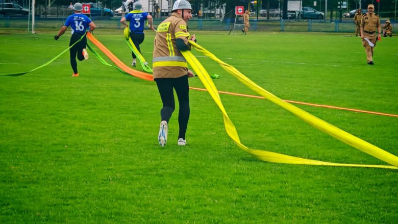 Strażacy-zawodowcy z Ząbkowic Śląskich mistrzami Dolnego Śląska w sporcie pożarniczym