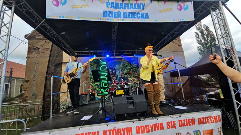 Tłumy na Dniu Dziecka w Brzeźnicy. Była świetna zabawa i pomoc dla Laury z Bielawy