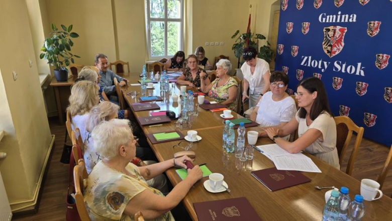 Rada Seniorów w Złotym Stoku rozpoczęła II kadencję. Wybrano przewodniczącą i prezydium