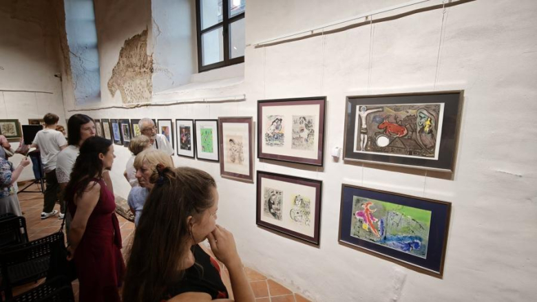Wernisaż twórczości Marca Chagalla w Ząbkowicach Śląskich. Sztuka i muzyka w Galerii przy Cerkwi