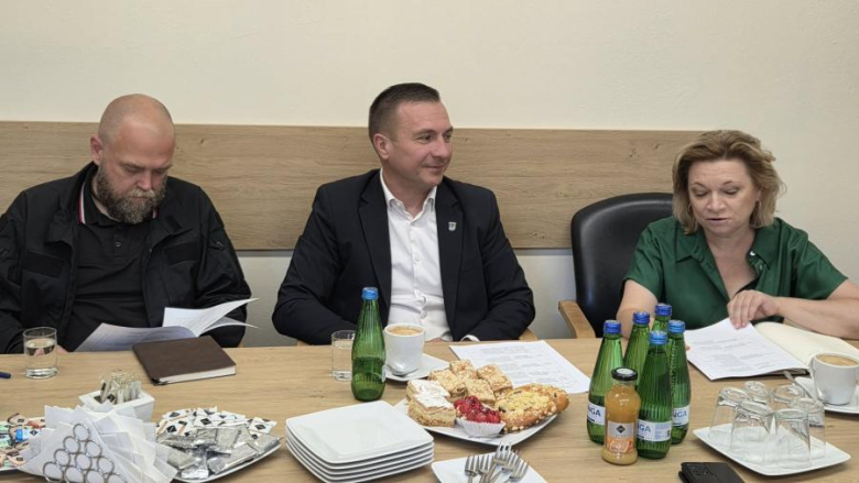 Wody Polskie i samorządowcy o inwestycjach oraz ochronie przeciwpowodziowej w powiecie